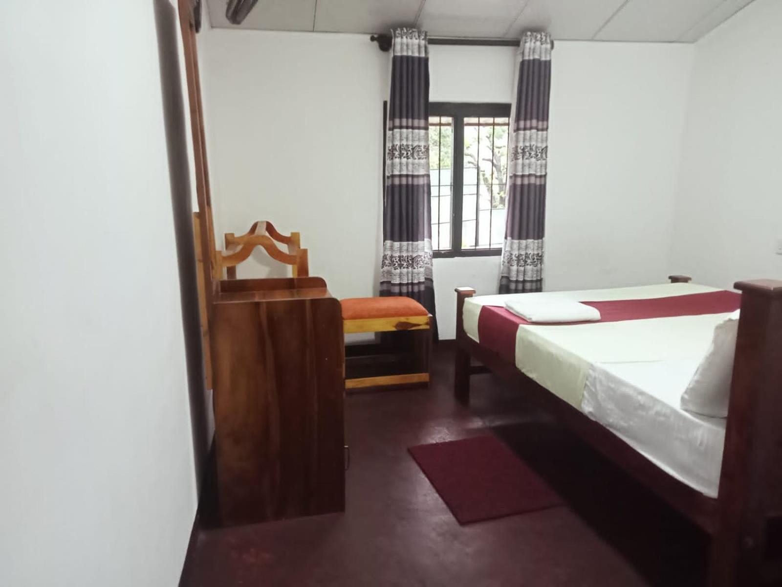 Lake Classical Guest House Канді Екстер'єр фото