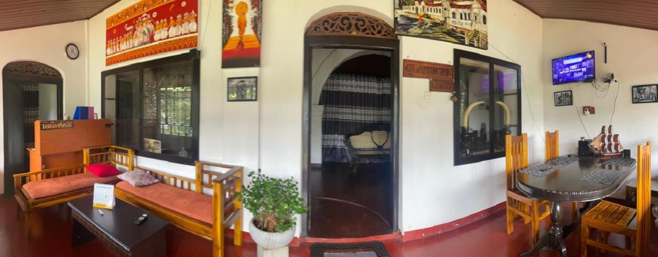 Lake Classical Guest House Канді Екстер'єр фото